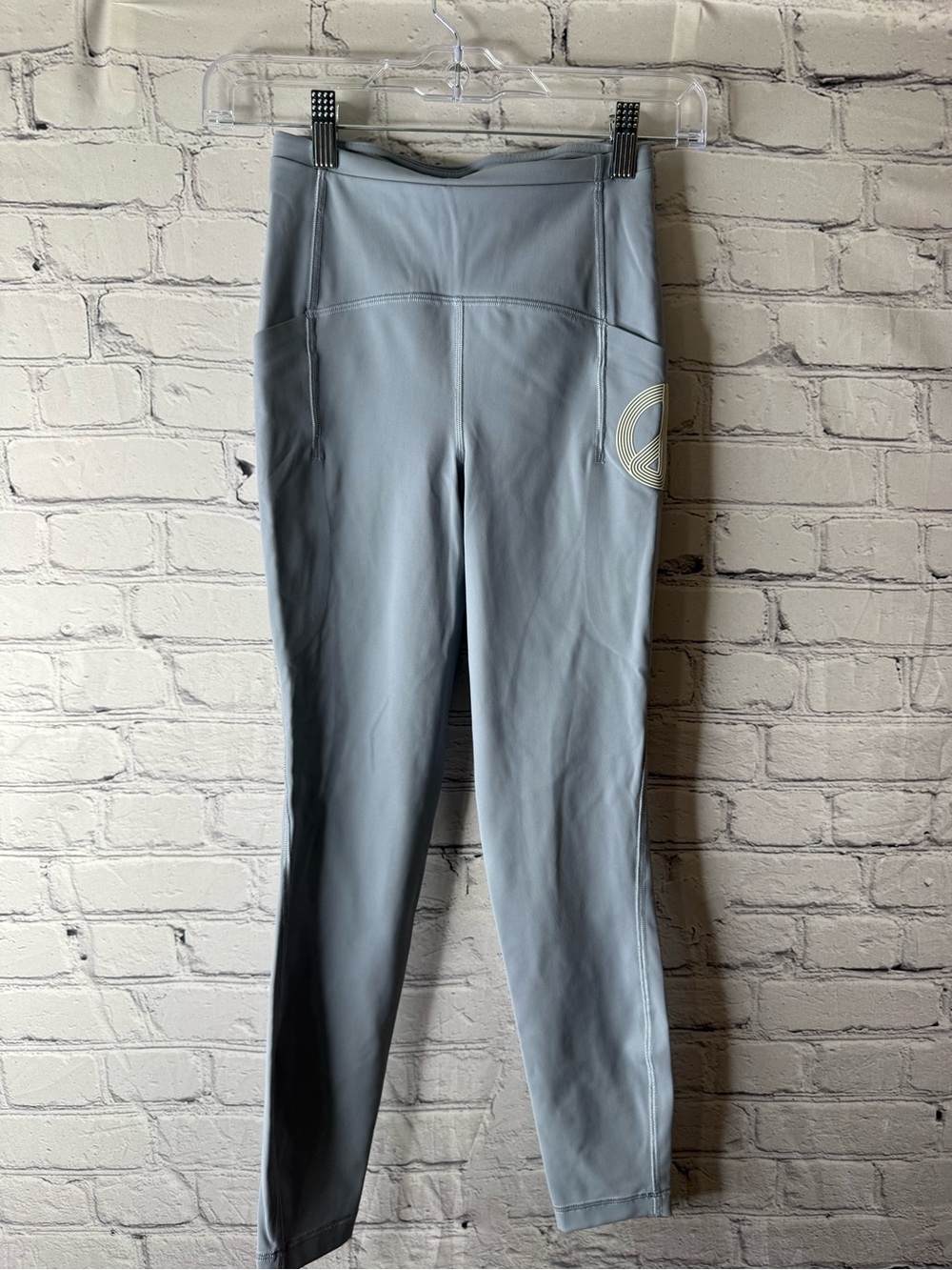Womens Light blue Gray Active Leggings lululemon mad happy 7/8 leggings 2